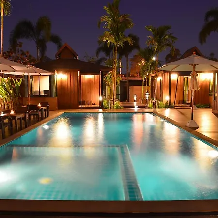 Lana Hotel